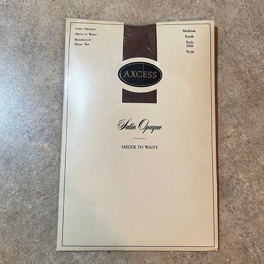 Axcess DeadStock Satin Opque pantyhose Medium Earth Style 3000 Sheer Toe NEW